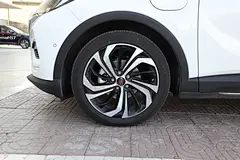 SUV